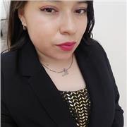 Apoyo en clases de computación para niños de 9 a 14 años, enfocado en el uso básico de computadoras, tablet y teléfono celular